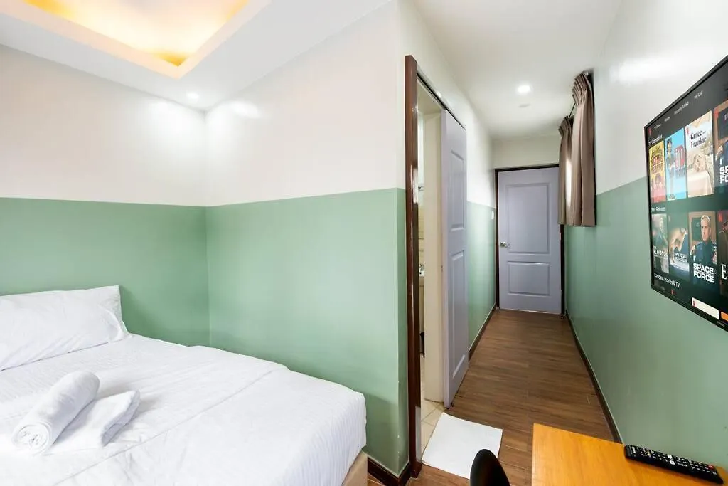 St. Marvin Studio Makati M405 Manila